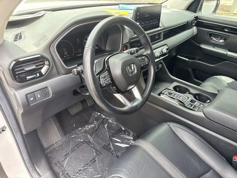 Certified 2025 Honda Pilot EX-L image 22