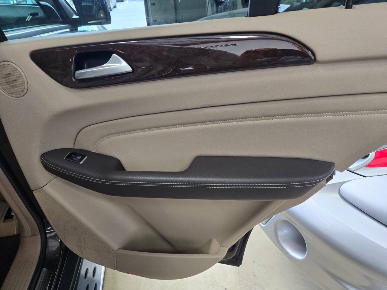 Used 2015 Mercedes-Benz ML 350 4MATIC image 22