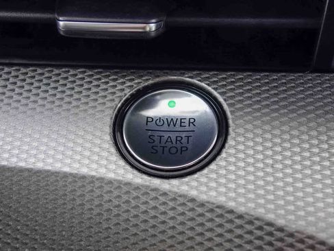 Used 2022 Ford Mustang Mach-E Select image 20