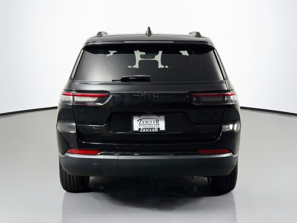 Used 2023 Jeep Grand Cherokee L Laredo AWD/4WD image 6