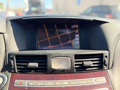 Used 2013 INFINITI M37 M37 Sedan 4D w/ Premium Pkg image 39