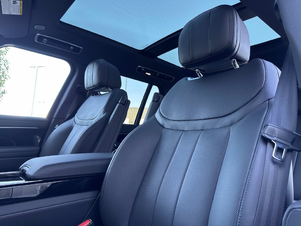 New 2027 Land Rover Range Rover SE AWD/4WD image 20