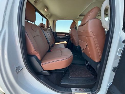 Used 2014 RAM 2500 Longhorn w/ Convenience Group image 19