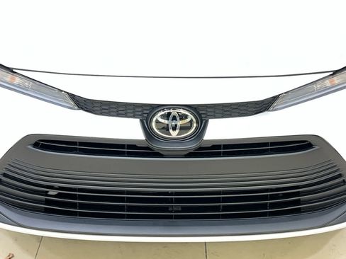 New 2026 Toyota Corolla LE w/ LE Premium Package image 4