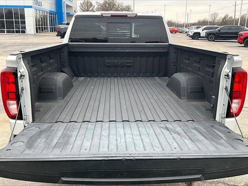 Used 2020 GMC Sierra 1500 Elevation w/ Elevation Value Package image 7