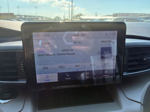 Used 2024 Ford Explorer XLT w/ Equipment Group 202A image 14