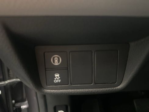 Used 2018 Honda Accord EX-L image 25