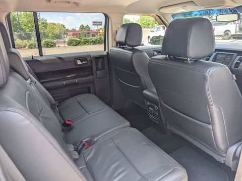 Used 2016 Ford Flex Limited AWD/4WD image 17