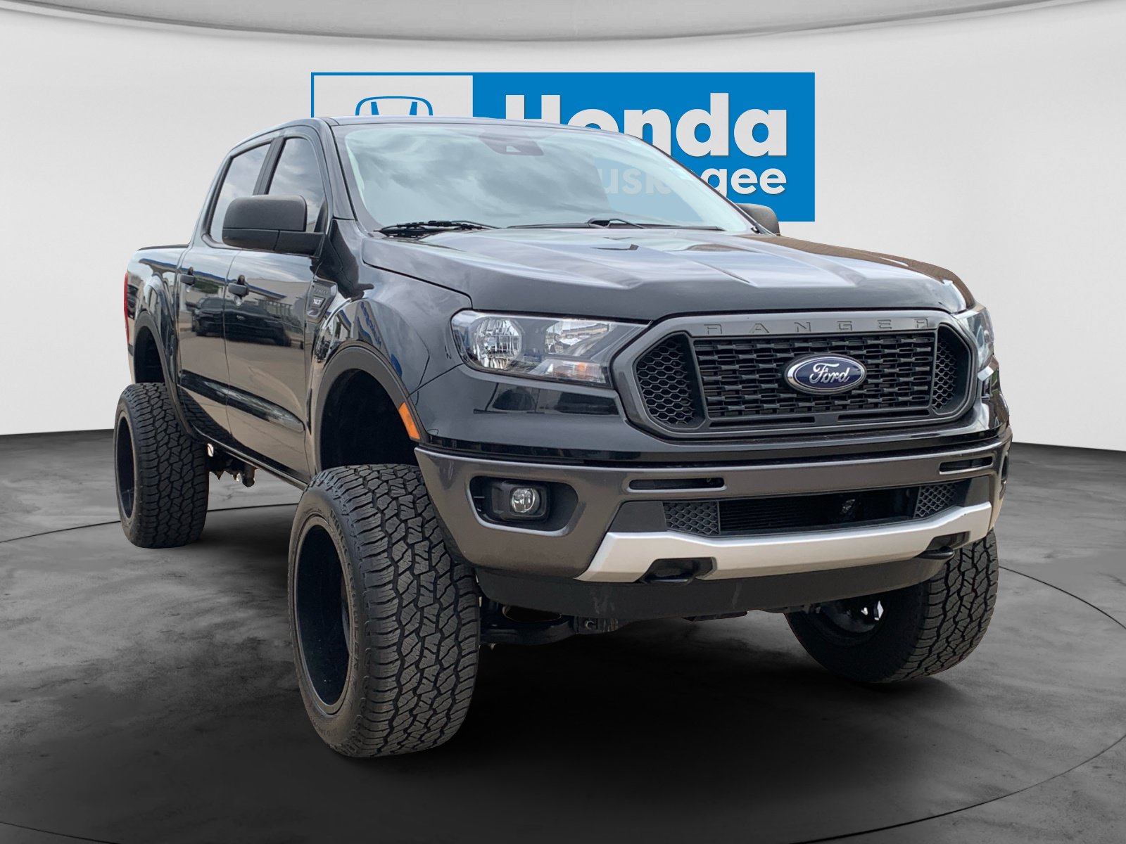 Used 2021 Ford Ranger XLT w/ Equipment Group 301A Mid AWD/4WD image 3