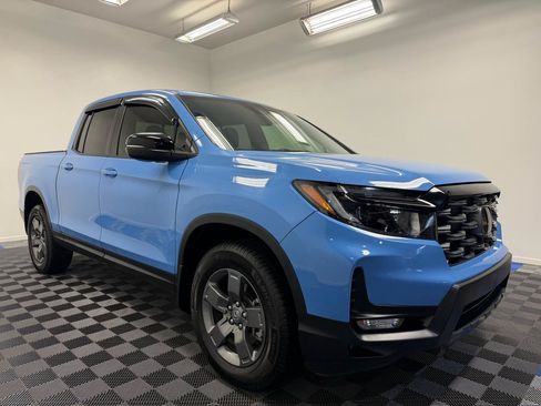 Used 2024 Honda Ridgeline TrailSport image 1