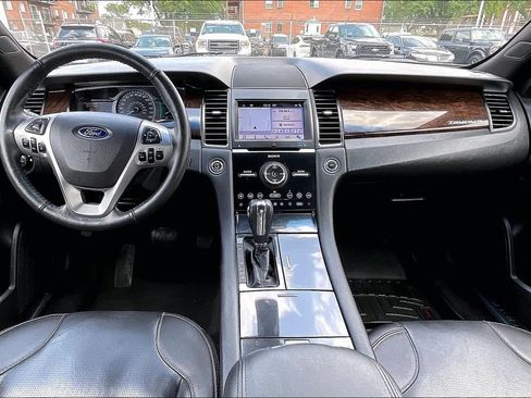 Used 2019 Ford Taurus Limited AWD/4WD image 14