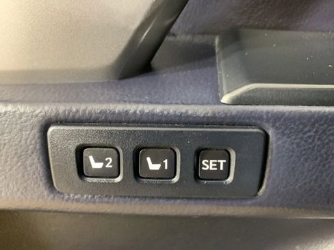 Used 2022 Lexus GX 460 Premium image 18