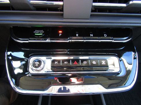 Used 2024 Lincoln Corsair Grand Touring w/ Equipment Group 301A image 20