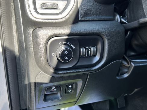 Certified 2023 RAM 1500 Laramie image 28