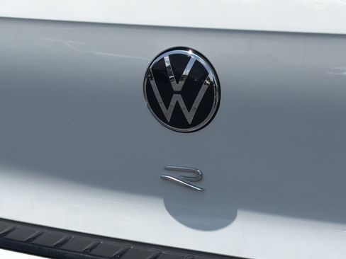 Used 2022 Volkswagen Golf R AWD/4WD image 26