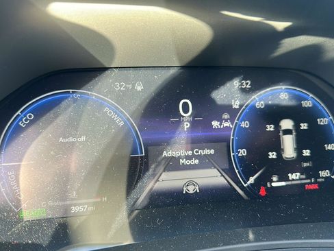 Used 2025 Toyota Grand Highlander AWD Hybrid image 6