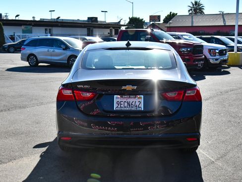 Used 2022 Chevrolet Malibu LS FWD image 7