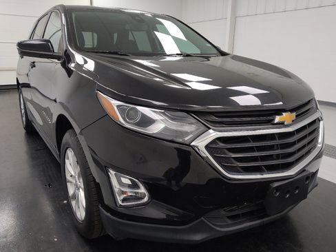 Used 2019 Chevrolet Equinox LT w/ Driver Convenience Package AWD/4WD image 14