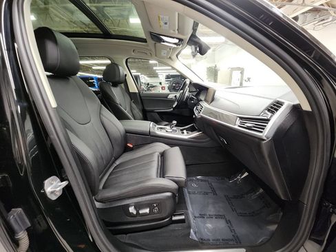Used 2020 BMW X7 xDrive40i w/ Parking Assistance Package AWD/4WD image 11