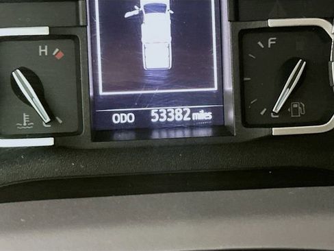 Used 2020 Toyota Tundra SR5 image 14