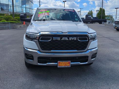 Used 2025 RAM 1500 Big Horn AWD/4WD image 2