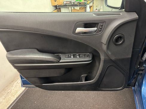 Used 2021 Dodge Charger SXT w/ Leather Interior Group image 14