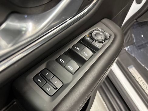 Certified 2022 Chevrolet Tahoe LT w/ Luxury Package image 10