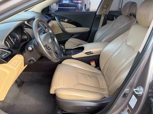Used 2013 Hyundai Azera w/ Technology Pkg FWD image 13