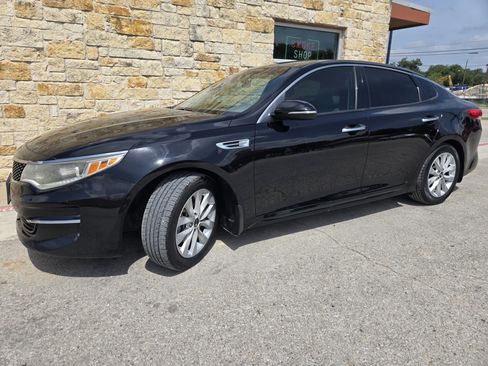 Used 2018 Kia Optima EX w/ Paint Protection Package FWD image 2