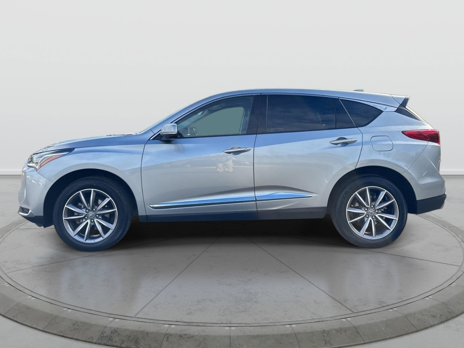 Certified 2024 Acura RDX w/ Technology Package AWD/4WD image 35