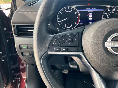Certified 2024 Nissan Sentra SV FWD image 23