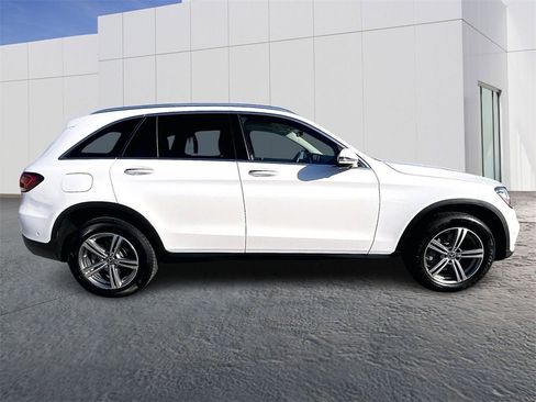Used 2022 Mercedes-Benz GLC 300 image 8