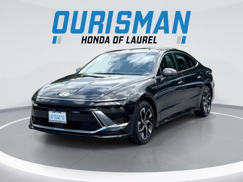 Used 2025 Hyundai Sonata SEL FWD image 1