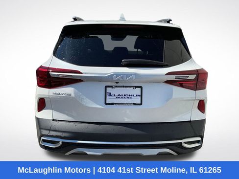 Used 2022 Kia Seltos EX image 13