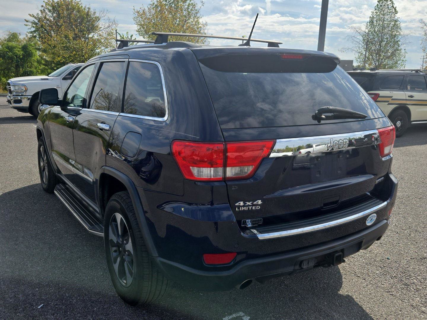 Used 2013 Jeep Grand Cherokee Limited AWD/4WD image 5