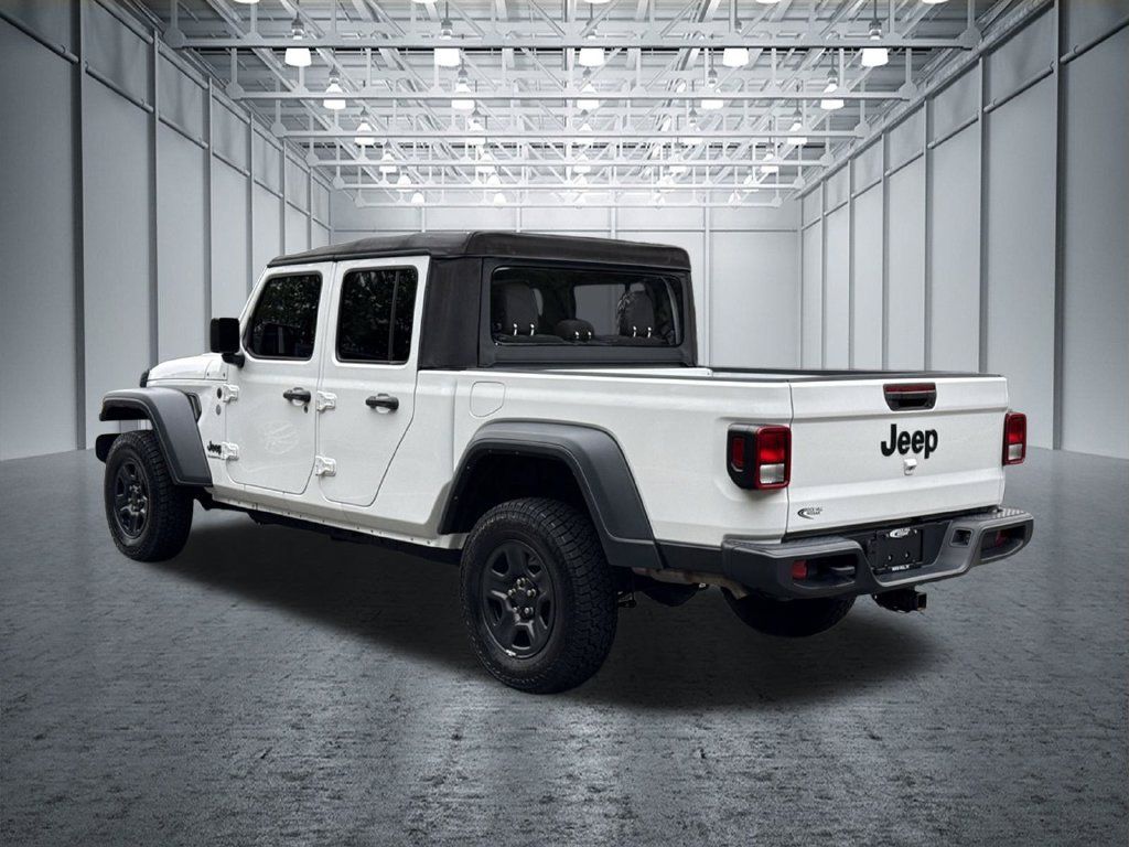 Used 2023 Jeep Gladiator Sport w/ Trailer Tow Package AWD/4WD image 6