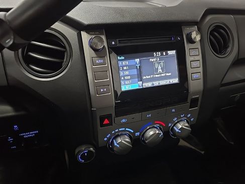 Used 2017 Toyota Tundra SR AWD/4WD image 24