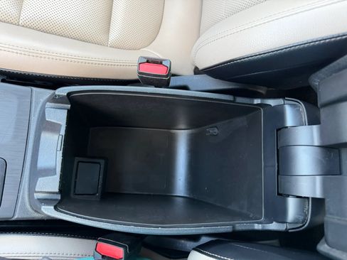 Used 2021 Ford Escape SEL FWD image 31