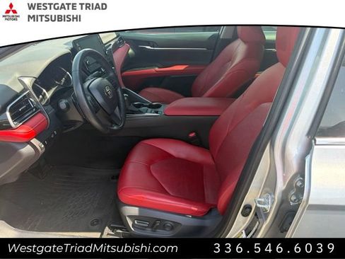 Used 2022 Toyota Camry XSE FWD image 11