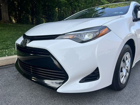Used 2017 Toyota Corolla L w/ Carpet Mat Package (TMS) FWD image 64