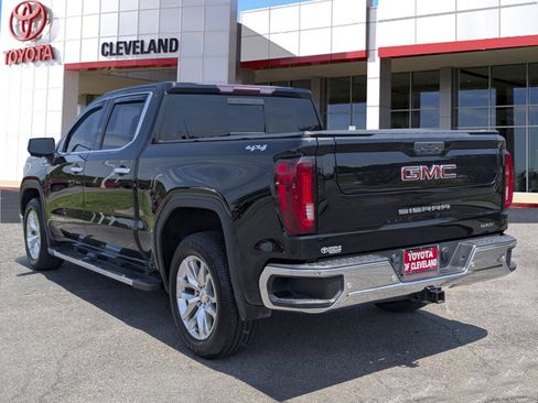 Used 2021 GMC Sierra 1500 SLT w/ SLT Premium Plus Package AWD/4WD image 4