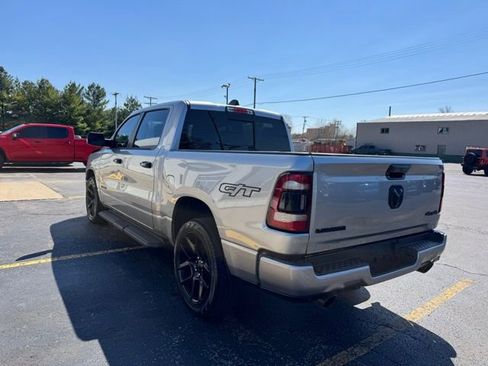 Used 2023 RAM 1500 Laramie AWD/4WD image 13
