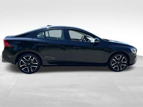 Used 2017 Volvo S60 T5 Dynamic w/ Vision Package AWD/4WD image 6
