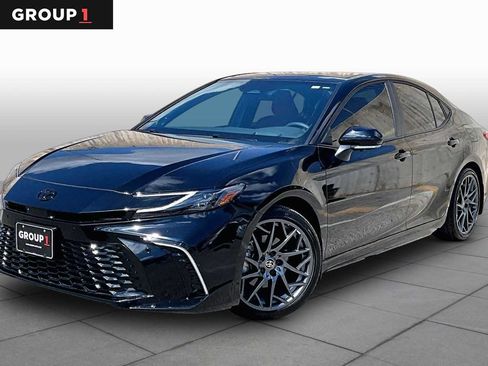 Used 2026 Toyota Camry XSE w/ Premium Plus Package FWD image 1