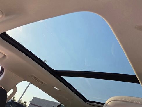 Used 2024 GMC Acadia Denali w/ Super Cruise Package image 19