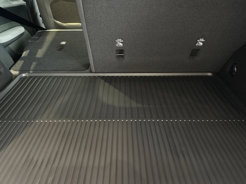 New 2026 Volvo EX30 Plus image 16