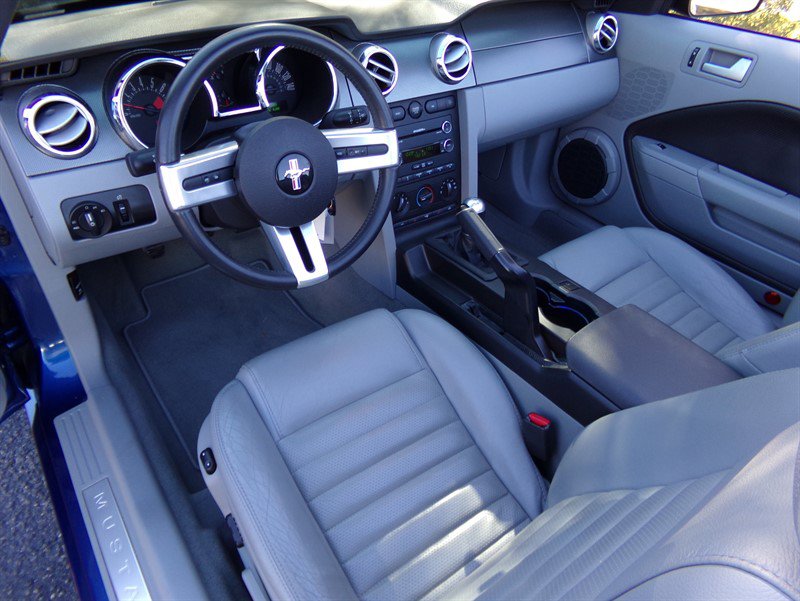 Used 2008 Ford Mustang GT RWD image 29