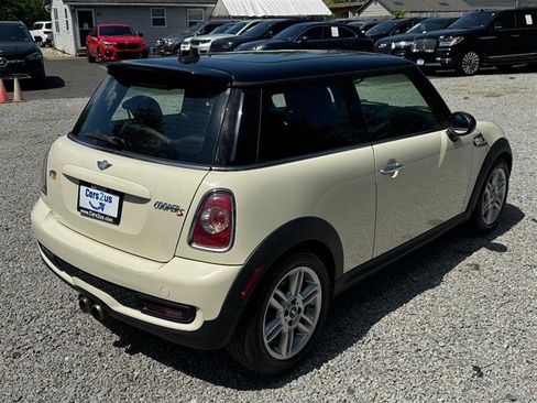 Used 2013 MINI Cooper S image 10