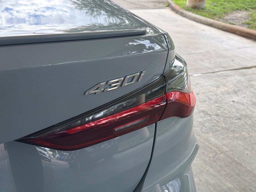 Used 2022 BMW 430i Coupe w/ M Sport Package RWD image 21