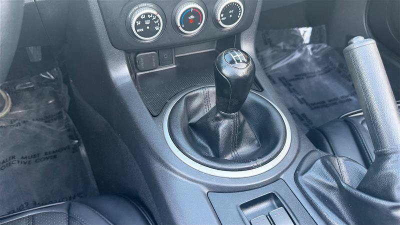 Used 2012 MAZDA MX-5 Miata Sport w/ Convenience Pkg RWD image 20